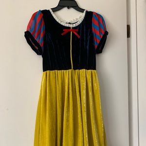 RARE Ehyphen Snow White dress (Japan)